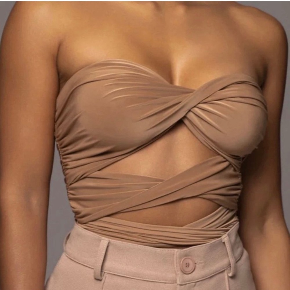 JLUXLABEL * ALMOND NEW HEIGHTS TOP  * SMALL